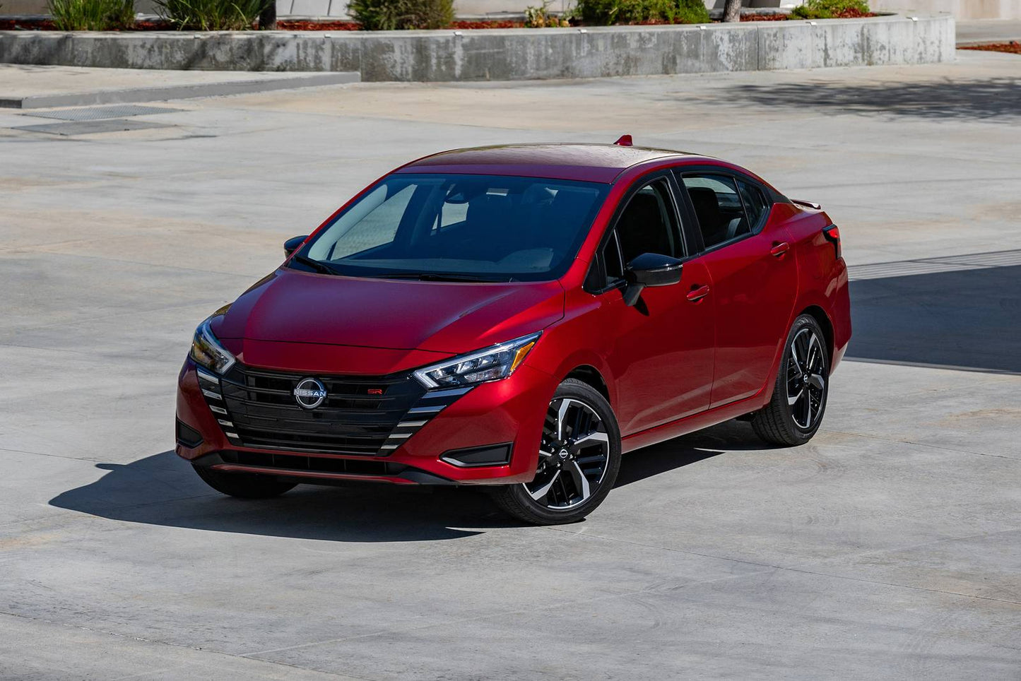 2025 Nissan Versa SV 4dr Sedan (1.6L 4cyl CVT)