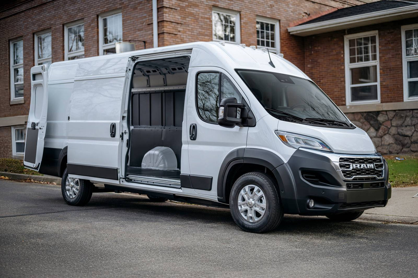 2025 Ram ProMaster EV Cargo Van 3500 Tradesman High Roof 3dr Ext Van (electric DD)