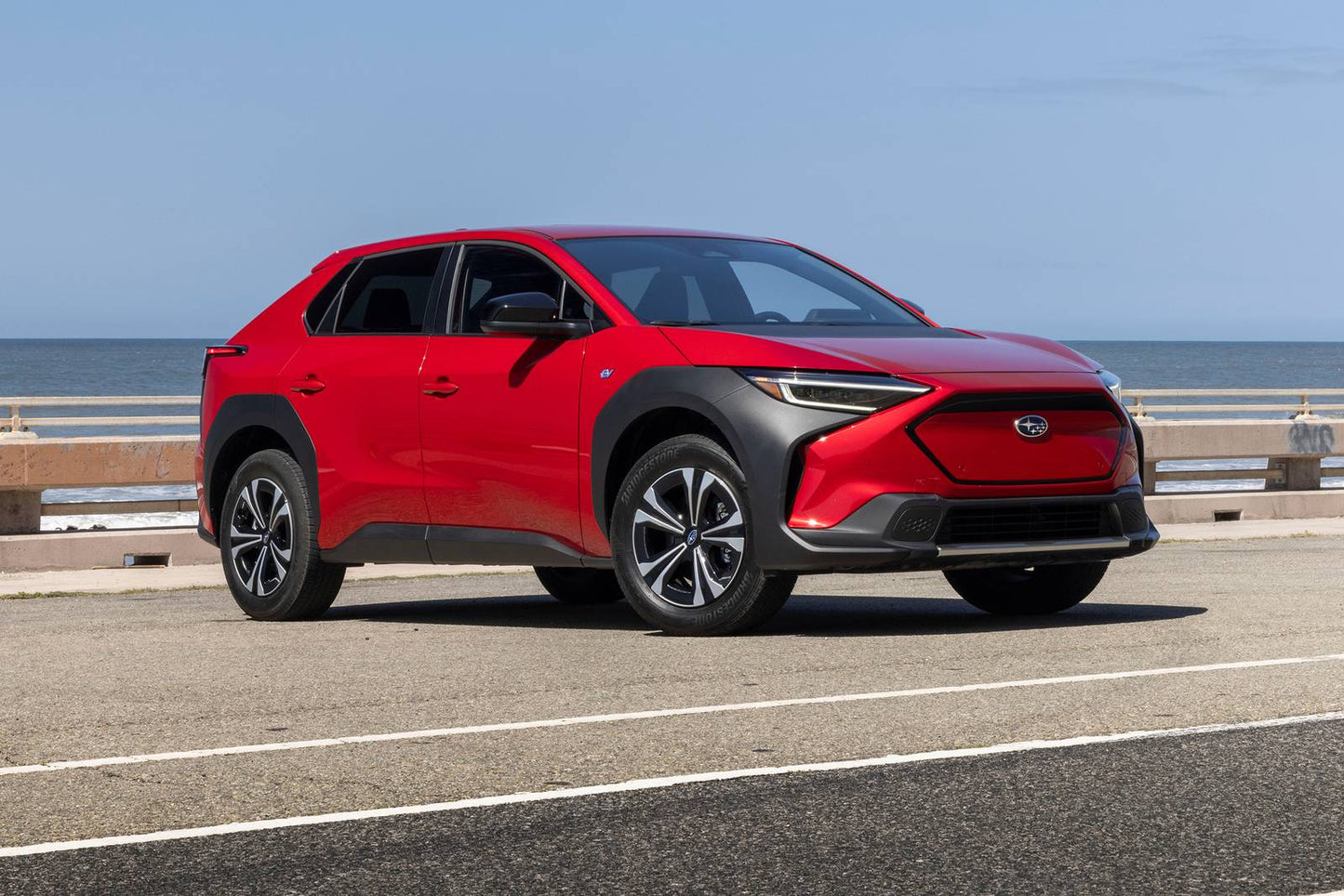 2025 Subaru Solterra Touring 4dr SUV AWD (electric DD)