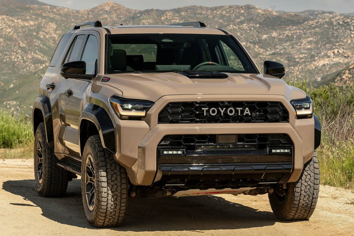 2025 Toyota 4Runner Trailhunter 4dr SUV 4WD (2.4L 4cyl Turbo gas/electric hybrid 8A)