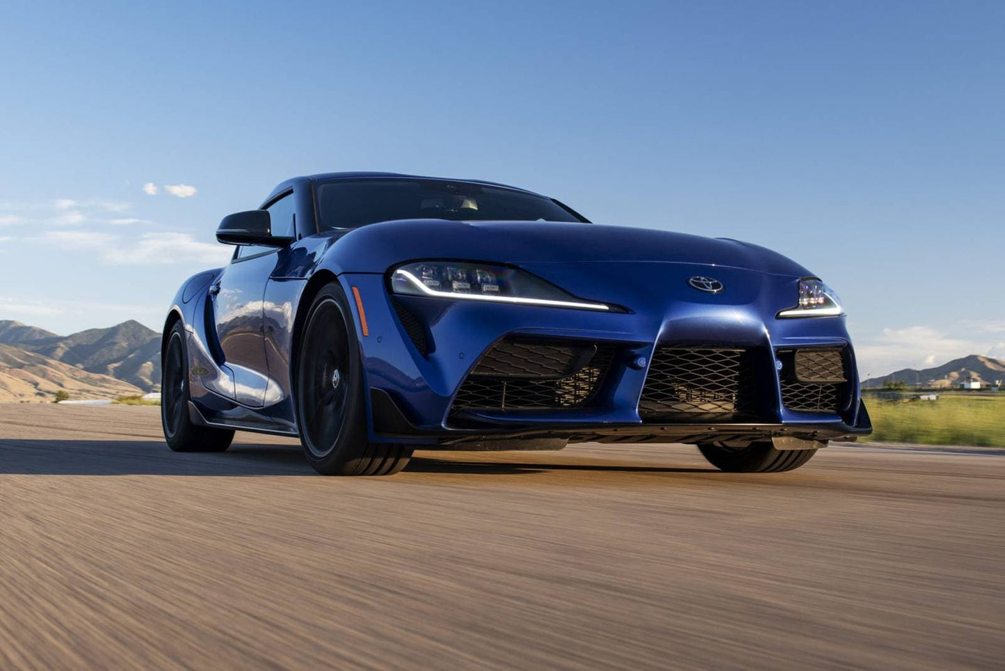 2025 Toyota GR Supra 3.0 2dr Coupe (3.0L 6cyl Turbo 8A)