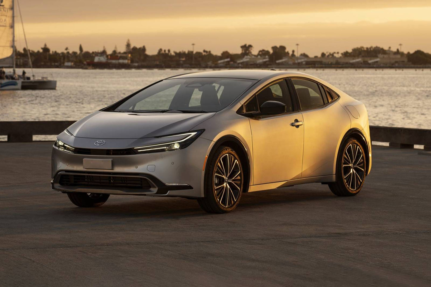2025 Toyota Prius Nightshade 4dr Hatchback (2.0L 4cyl gas/electric hybrid CVT)