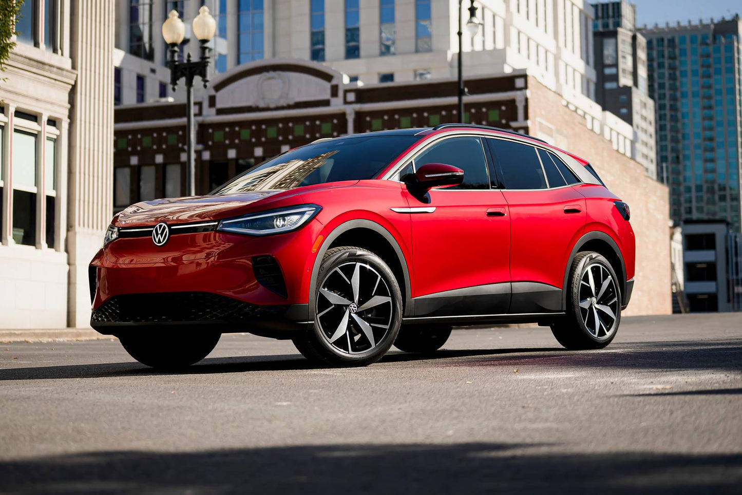 2025 Volkswagen ID.4 AWD Pro S Plus 4dr SUV AWD (electric DD)