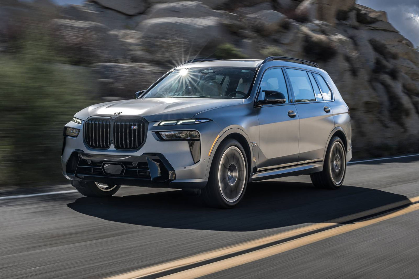 2026 BMW X7 xDrive40i 4dr SUV AWD (3.0L 6cyl Turbo gas/electric mild hybrid 8A)