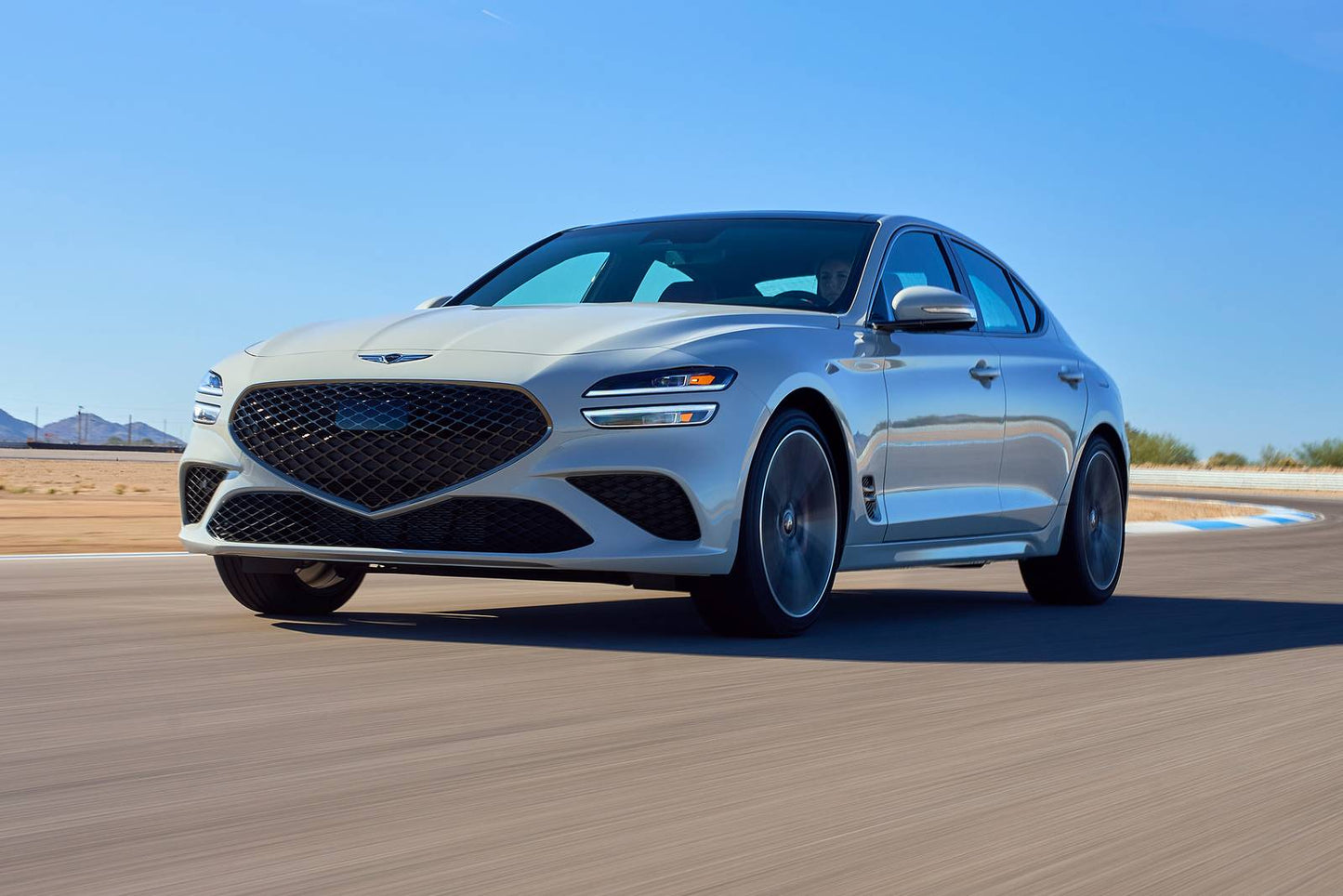 2026 Genesis G70 3.3T Sport Prestige 4dr Sedan AWD (3.3L 6cyl Turbo 8A)