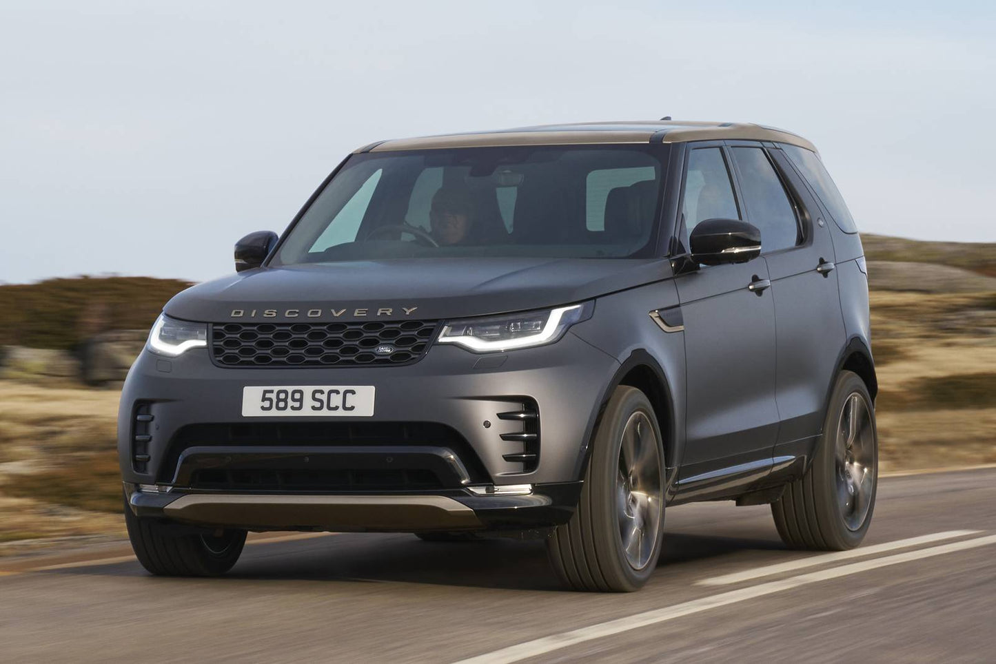 2026 Land Rover Discovery P360 Tempest Edition 4dr SUV 4WD (3.0L 6cyl Twincharger gas/electric mild hybrid 8A)