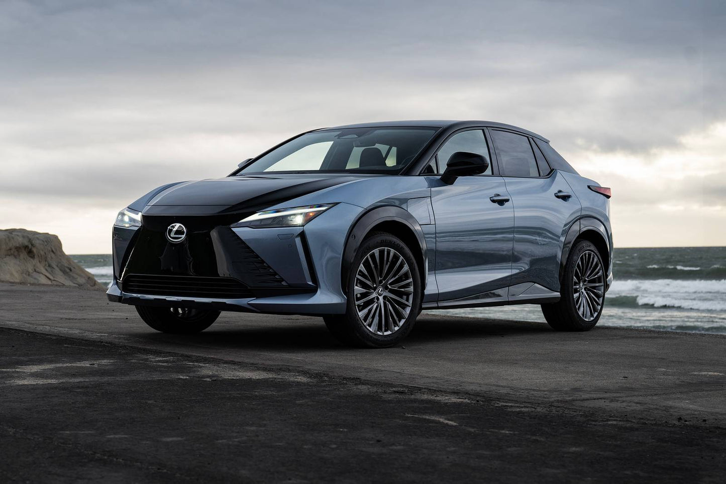2025 Lexus RZ 300e Luxury 4dr SUV