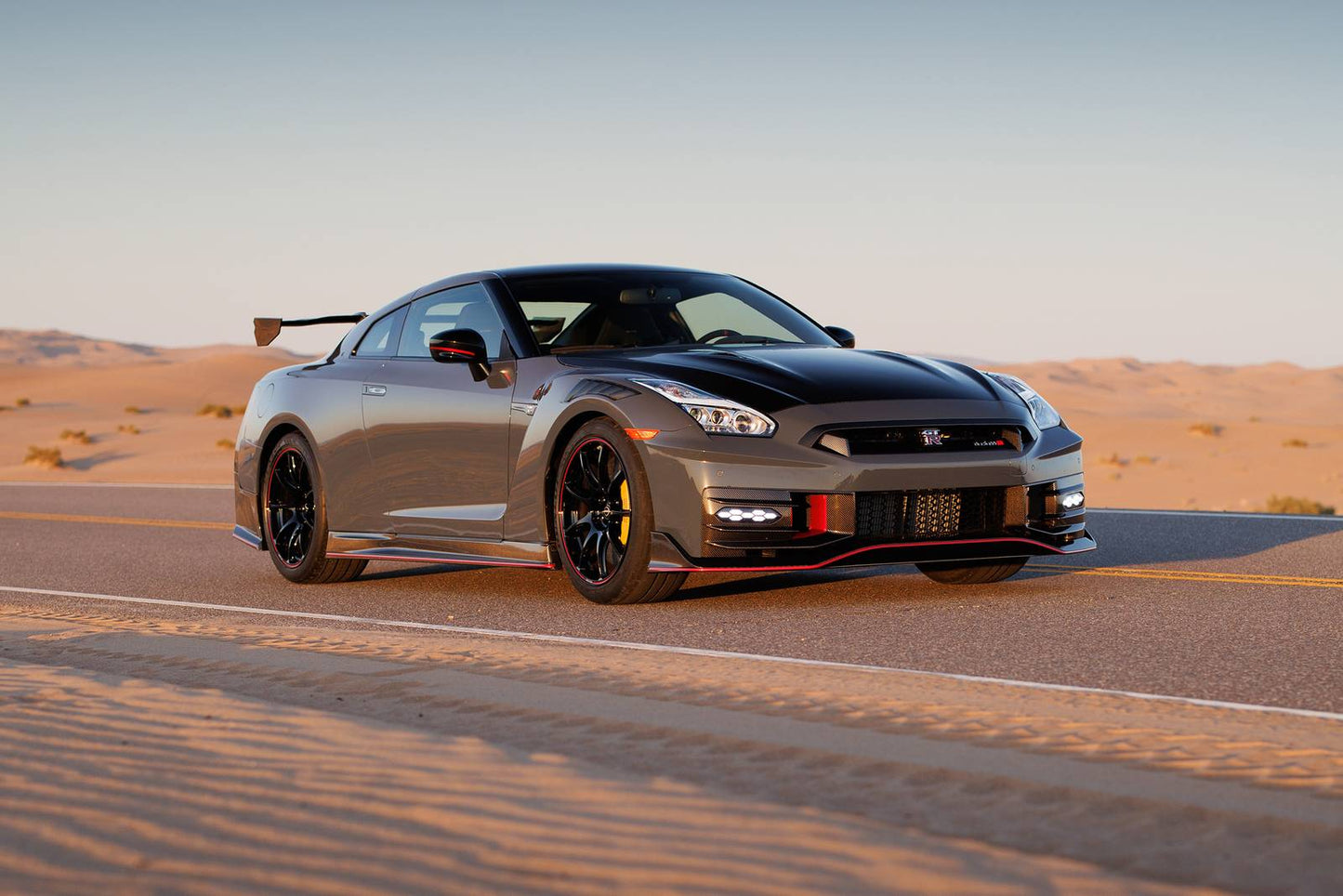 2024 Nissan GT-R Skyline Edition 2dr Coupe AWD (3.8L 6cyl Turbo 6AM)