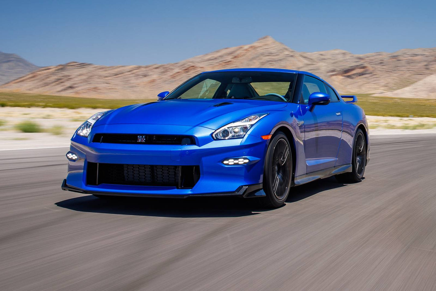 2024 Nissan GT-R Skyline Edition 2dr Coupe AWD (3.8L 6cyl Turbo 6AM)
