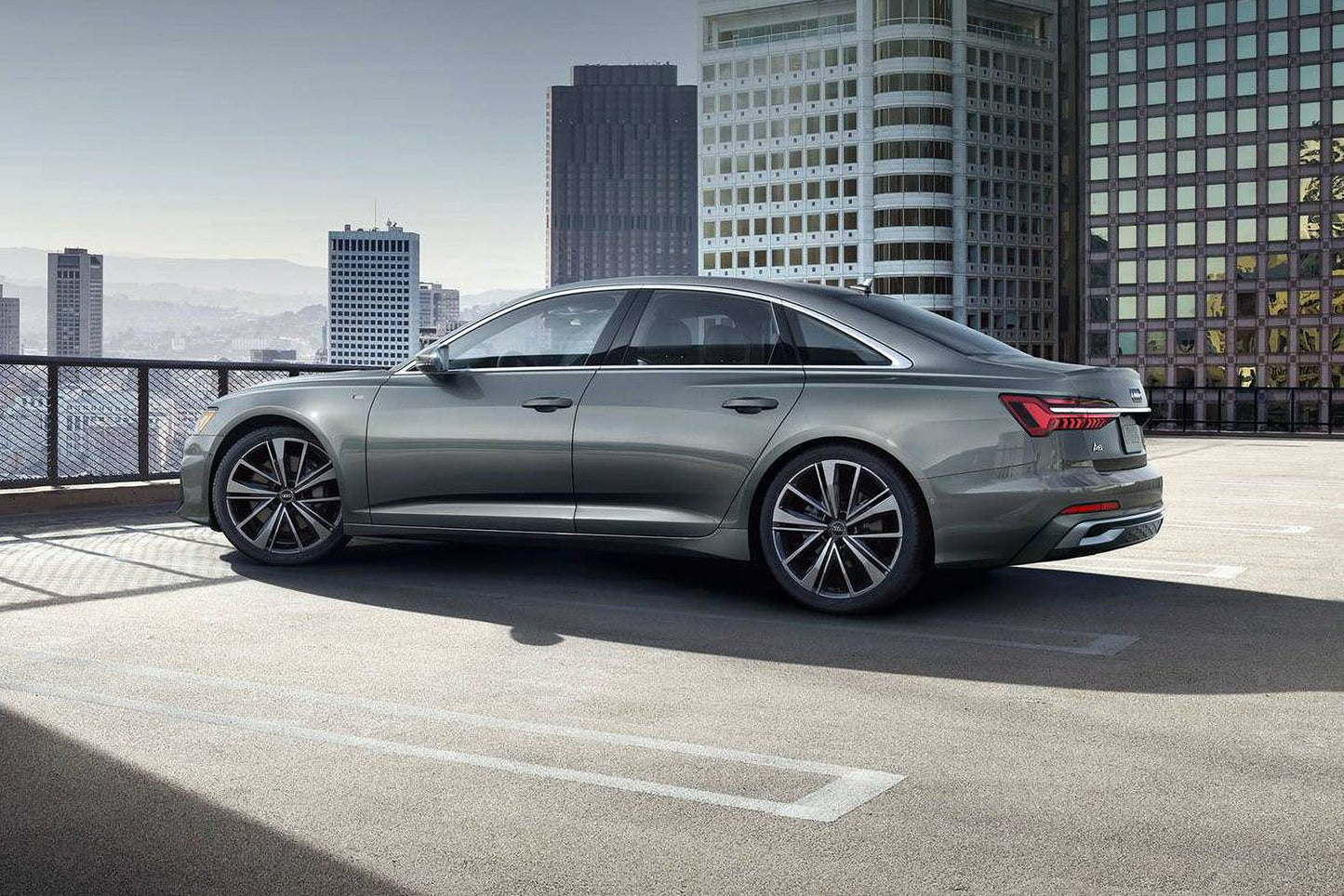 2025 Audi A6 Prestige 4dr Sedan AWD w/55 TFSI (3.0L 6cyl Turbo gas/electric mild hybrid 7AM)