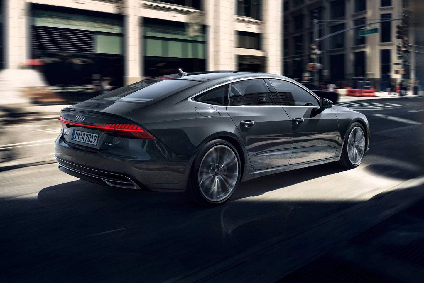 2025 Audi A7 Premium Plus 4dr Sedan AWD w/55 TFSI (3.0L 6cyl Turbo gas/electric mild hybrid 7AM)