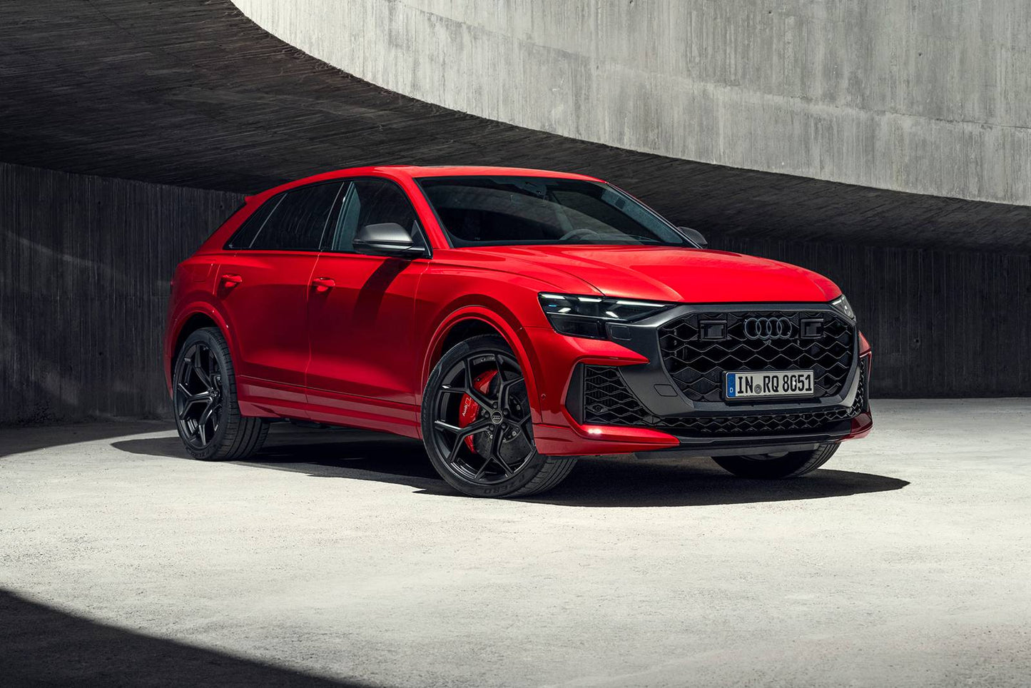 2025 Audi RS Q8 performance 4dr SUV AWD (4.0L 8cyl Turbo gas/electric mild hybrid 8A)