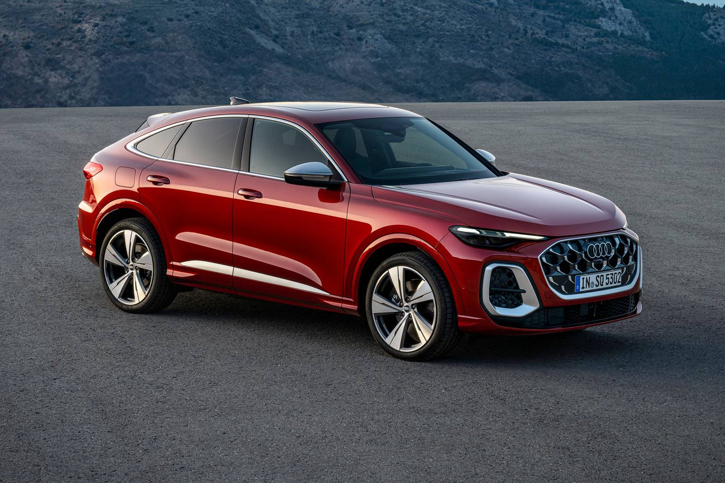 2025 Audi SQ5 Sportback Premium Plus 4dr SUV AWD (3.0L 6cyl Turbo 7AM)
