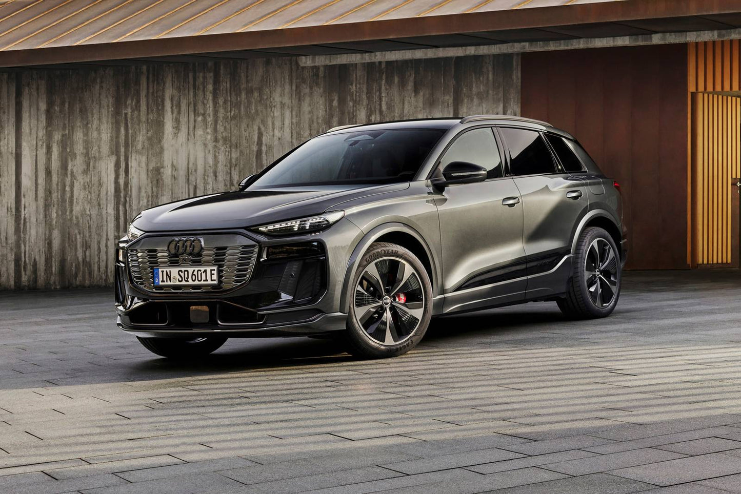 2025 Audi SQ6 e-tron Prestige 4dr SUV AWD (electric DD)