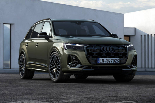 2025 Audi SQ7 Prestige 4dr SUV AWD (4.0L 8cyl Turbo gas/electric hybrid 8A)