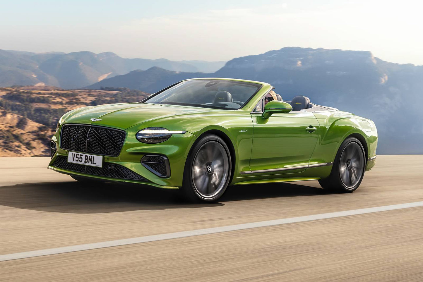2025 Bentley Continental GT Mulliner 2dr Coupe AWD (4.0L 8cyl Turbo gas/electric plug-in hybrid 8AM)