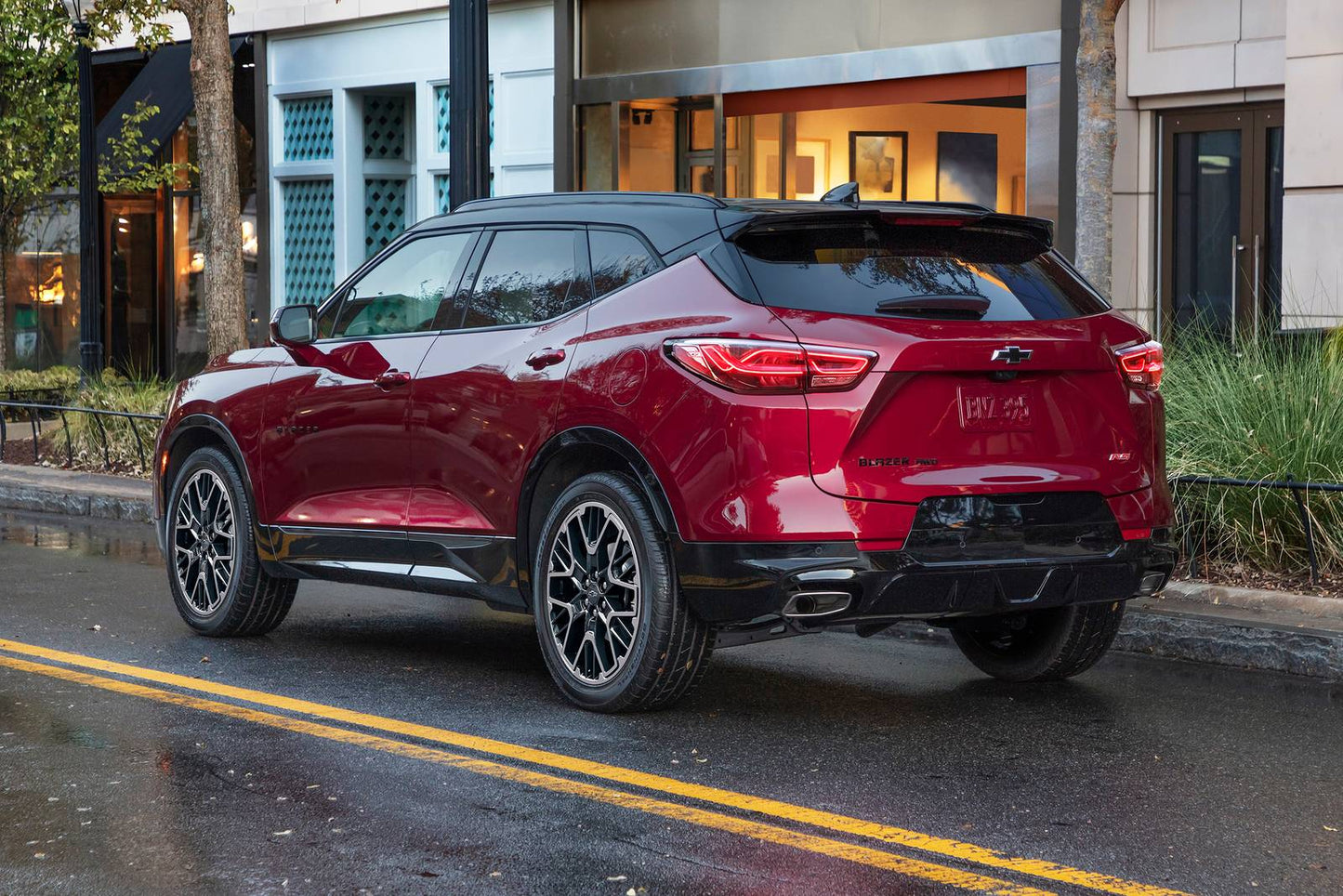 2025 Chevrolet Blazer Premier 4dr SUV (2.0L 4cyl Turbo 9A)