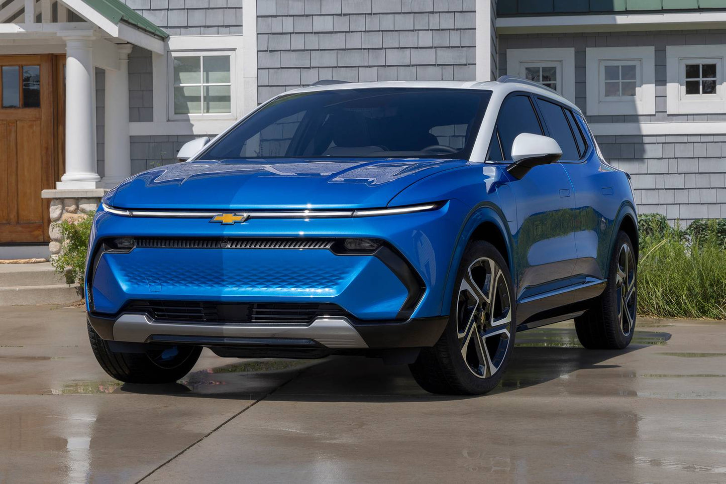 2025 Chevrolet Equinox EV LT 1 4dr SUV (electric DD)