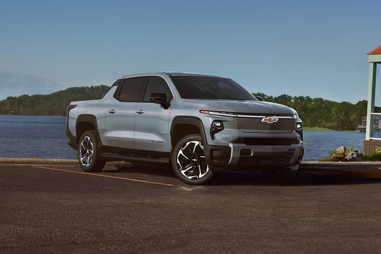 2025 Chevrolet Silverado EV RST Extended Range 4dr Crew Cab 4WD SB (electric DD)