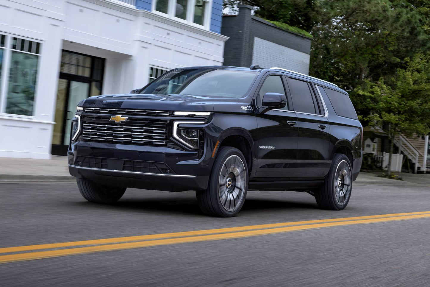 2025 Chevrolet Suburban Premier 4dr SUV (5.3L 8cyl 10A)