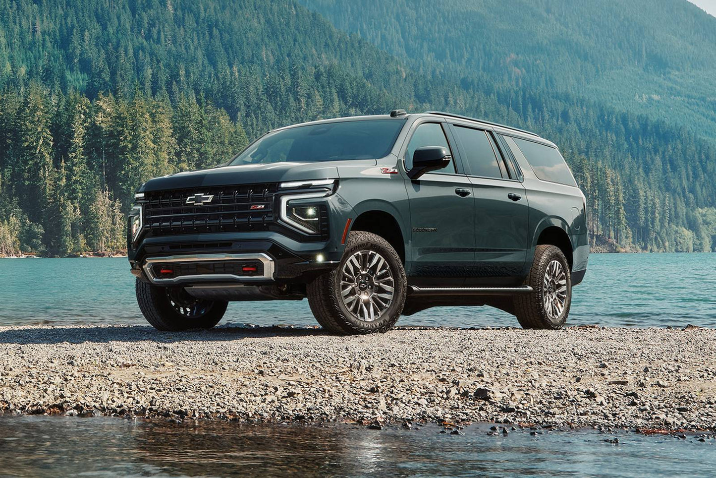 2025 Chevrolet Suburban High Country 4dr SUV (6.2L 8cyl 10A)
