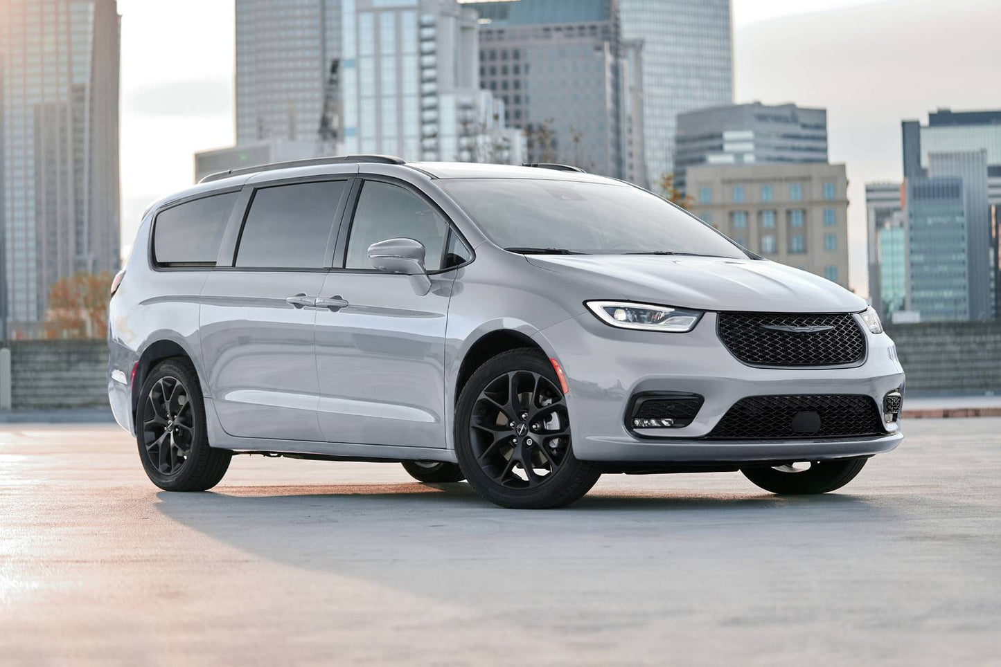 2025 Chrysler Pacifica Select 4dr Minivan AWD (3.6L 6cyl 9A)