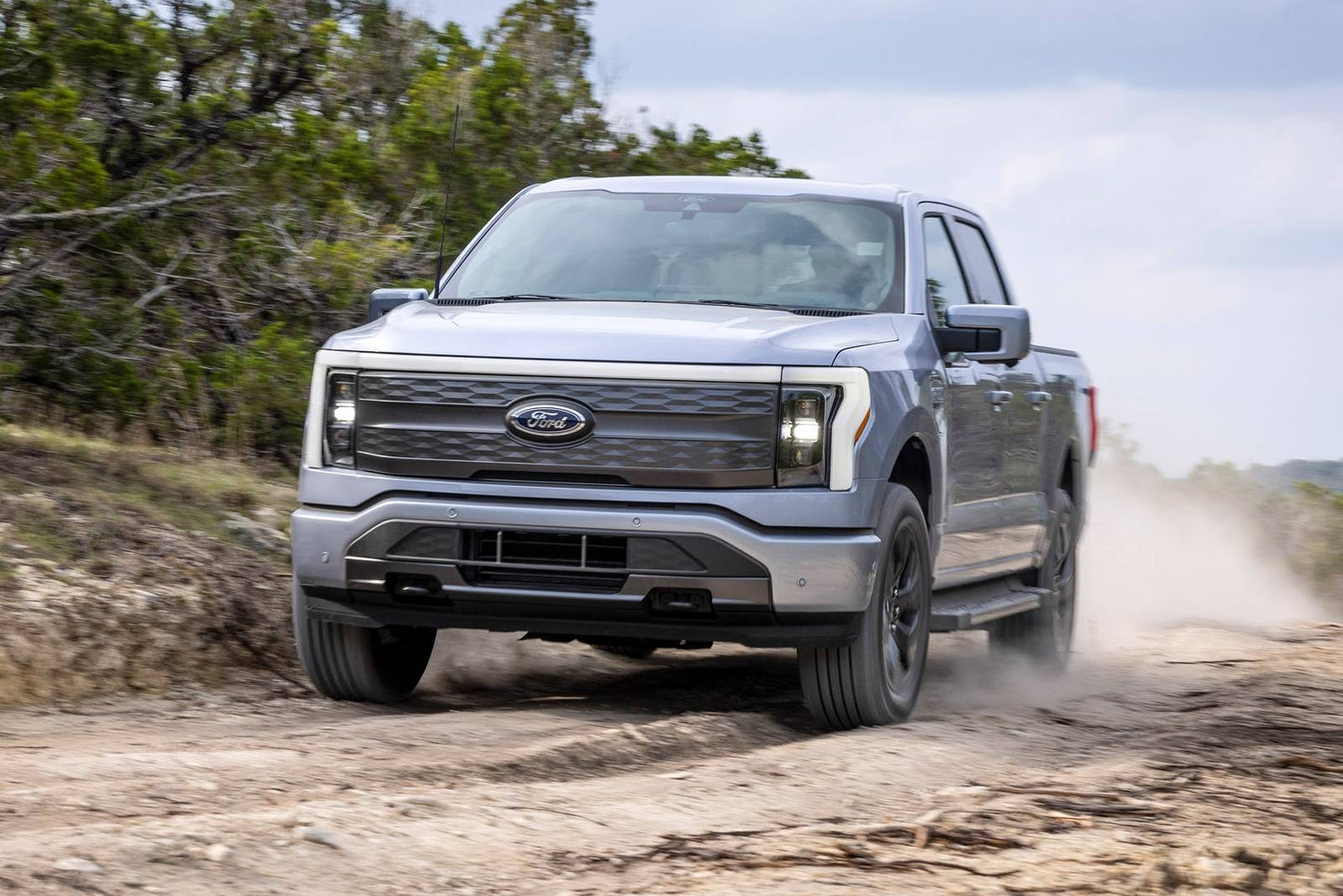 2025 Ford F-150 Lightning Flash 4dr SuperCrew 4WD SB (electric DD)