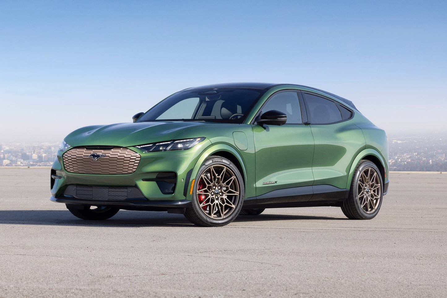 2025 Ford Mustang Mach-E GT 4dr Hatchback AWD (electric DD)