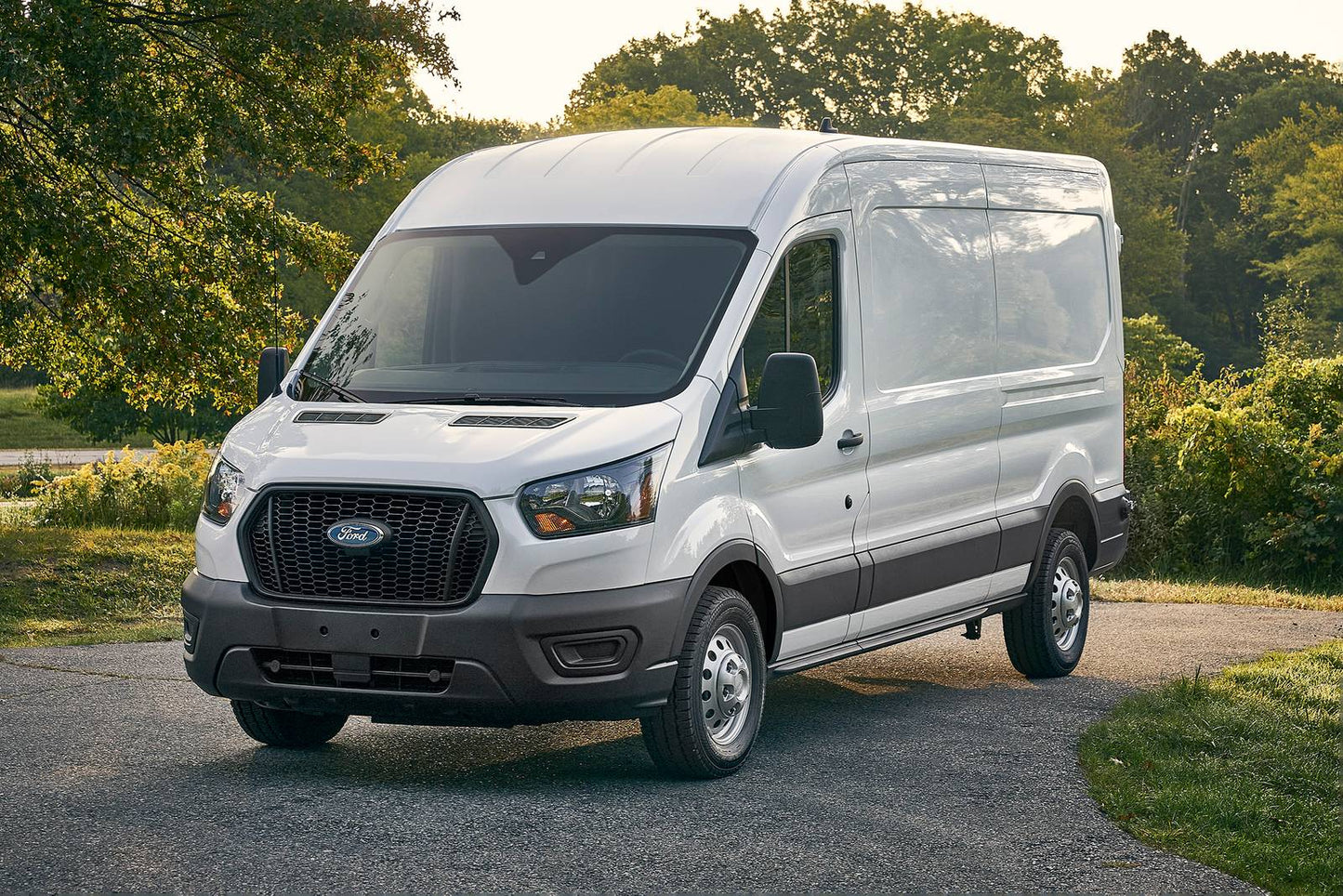 2025 Ford Transit Cargo Van 350 High Roof 3dr Ext Van AWD w/148" WB (3.5L 6cyl 10A)