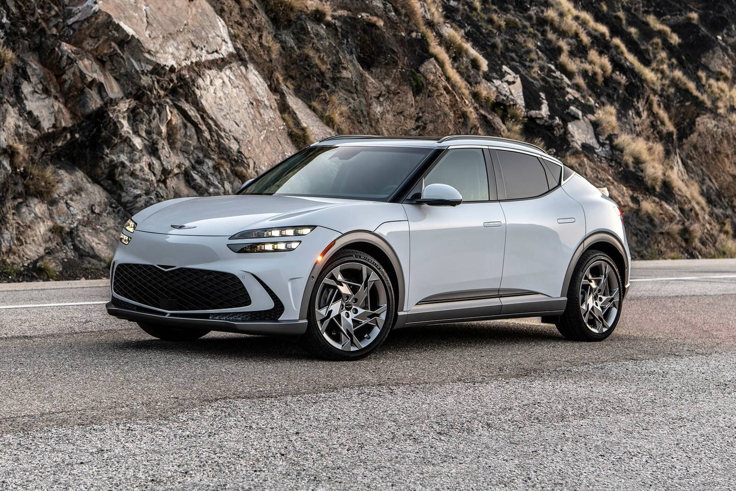 2025 Genesis GV60 Performance 4dr SUV AWD (electric DD)