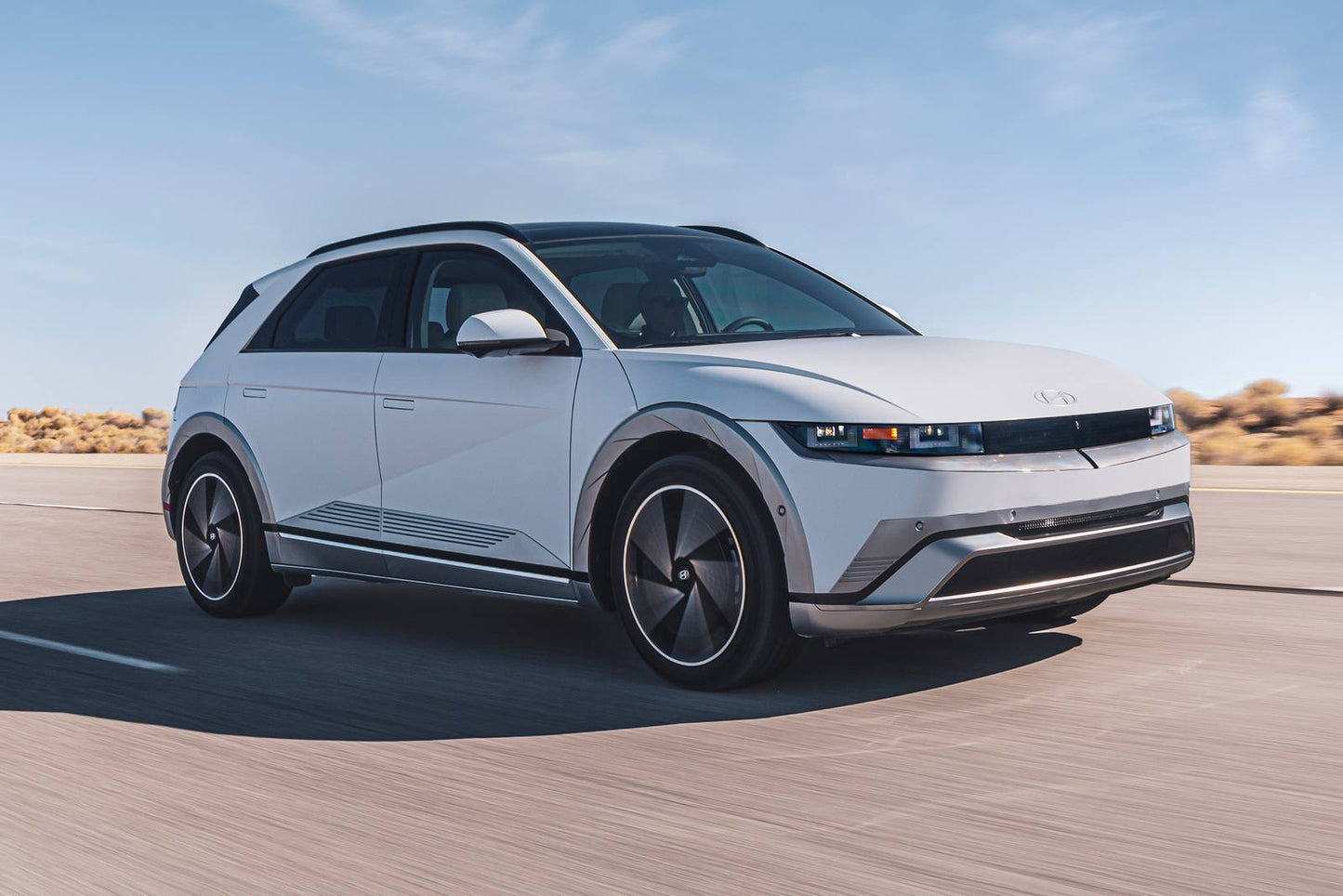 2025 Hyundai IONIQ 5 Limited 4dr SUV (electric DD)