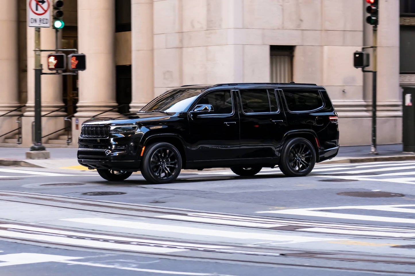2025 Jeep Grand Wagoneer Series III Obsidian 4dr SUV 4WD (3.0L 6cyl Turbo 8A)