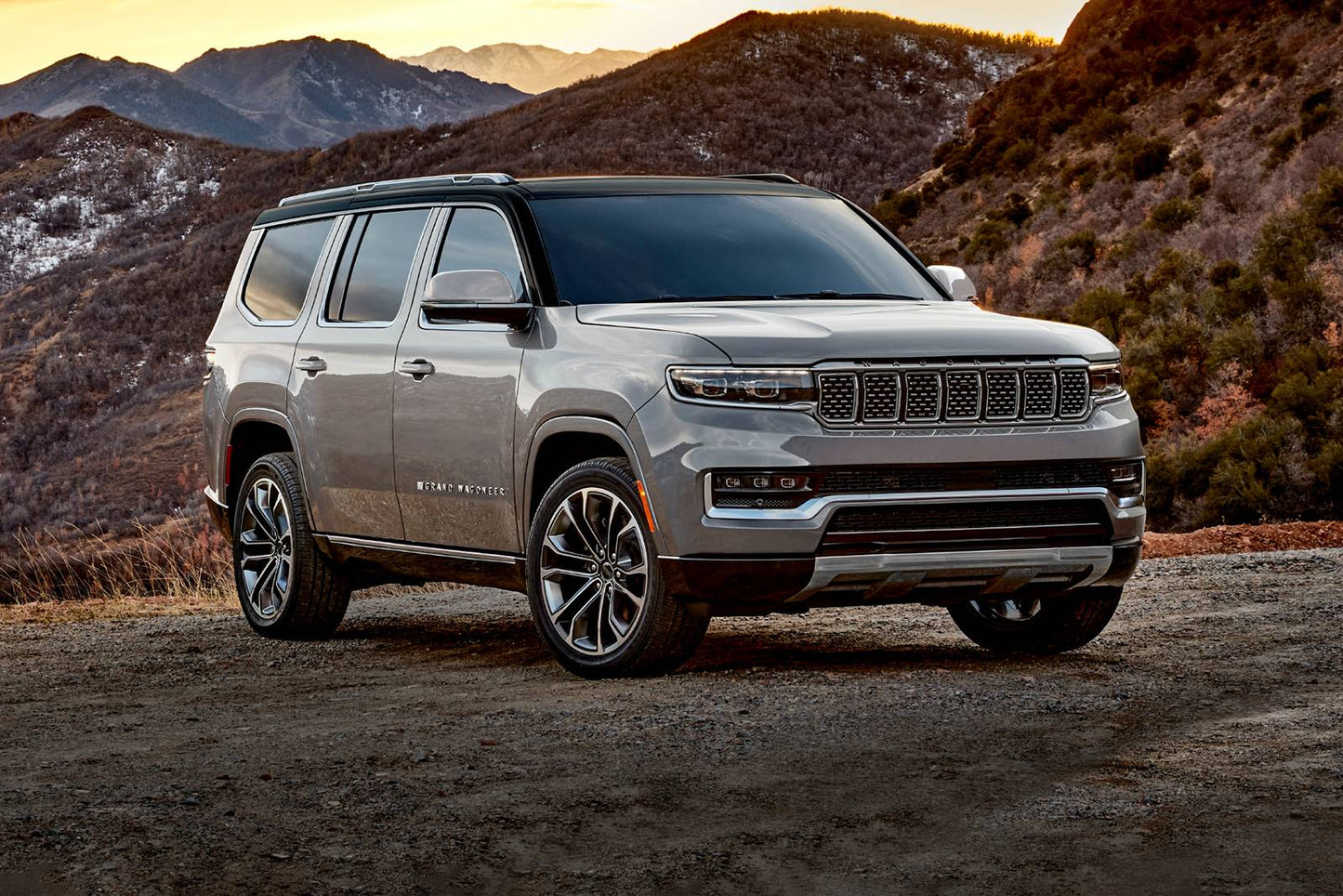 2025 Jeep Grand Wagoneer Series III Obsidian 4dr SUV 4WD (3.0L 6cyl Turbo 8A)