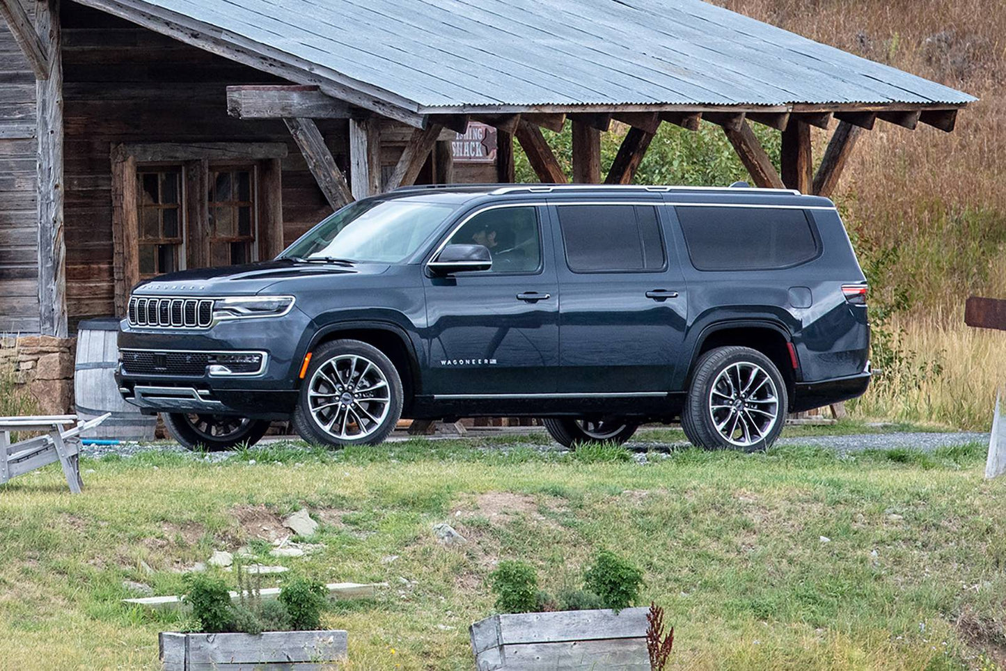2025 Jeep Wagoneer L Series II Limited 4dr SUV 4WD (3.0L 6cyl Turbo 8A)