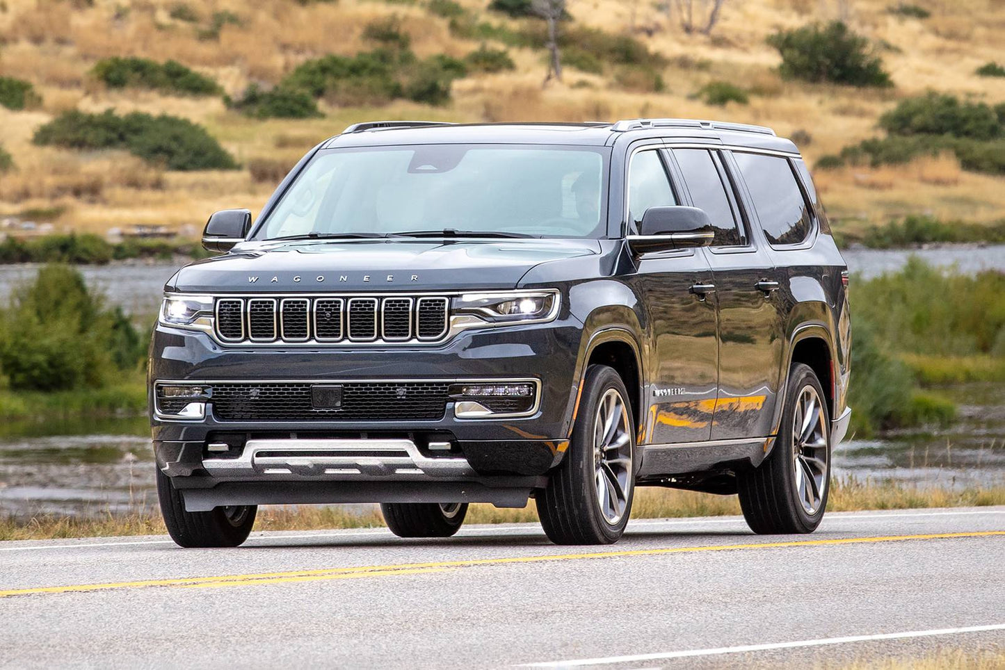2025 Jeep Wagoneer L Series III Super 4dr SUV 4WD (3.0L 6cyl Turbo 8A)