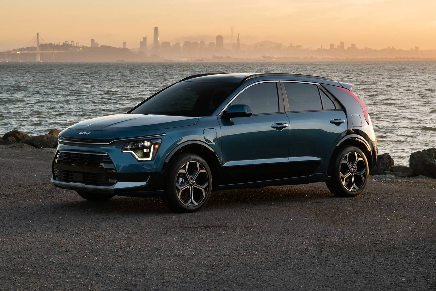 2025 Kia Niro Plug-In Hybrid EX 4dr SUV (1.6L 4cyl gas/electric plug-in hybrid 6AM)