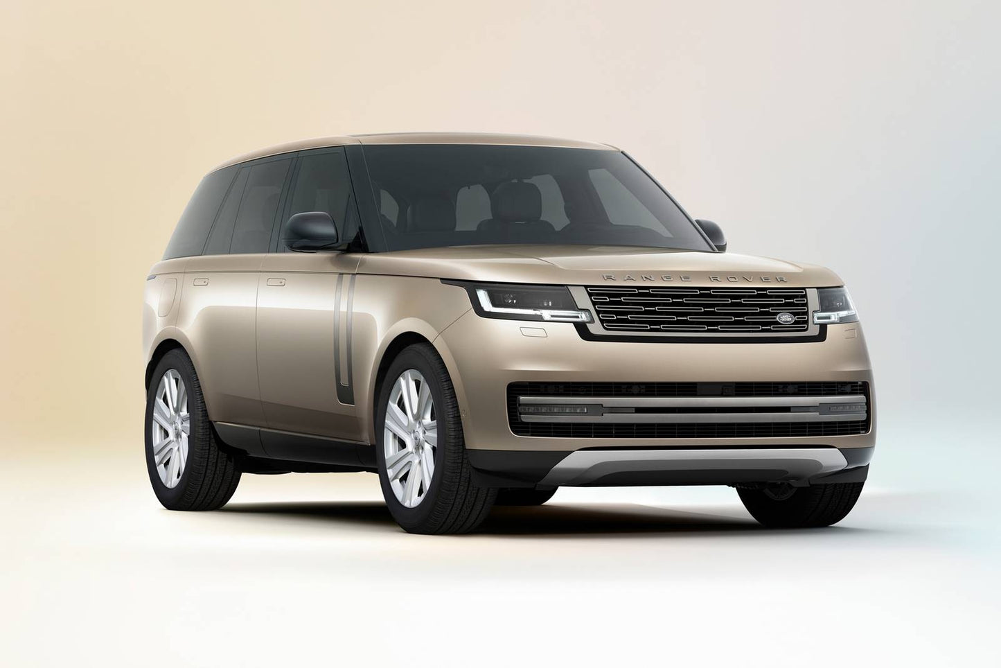 2025 Land Rover Range Rover P615 SV 4dr SUV 4WD w/Standard Wheelbase (4.4L 8cyl Turbo 8A)
