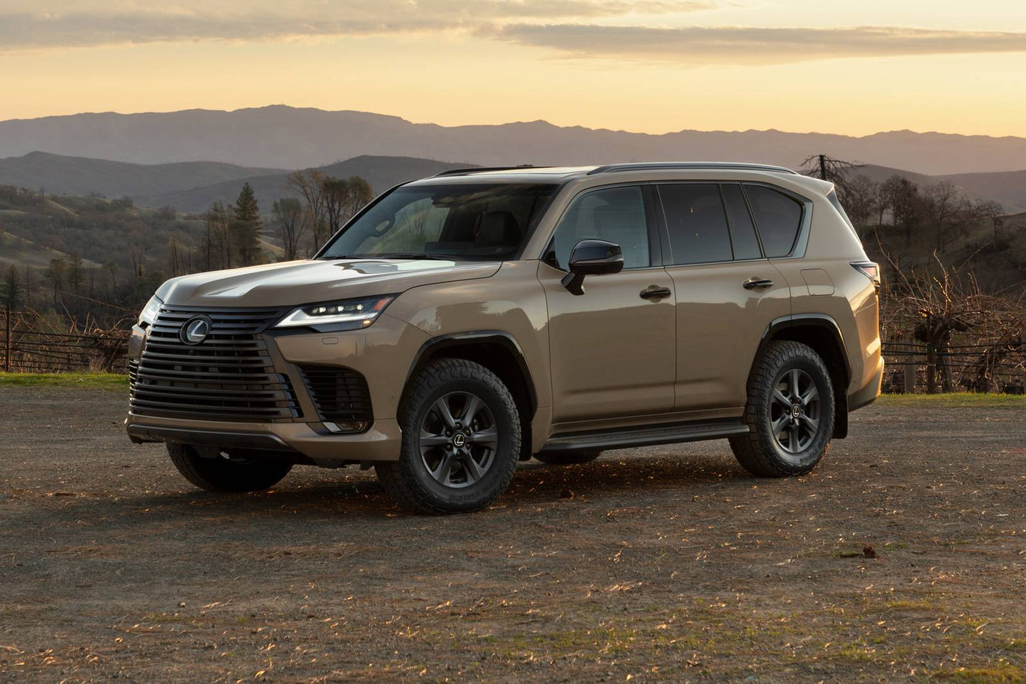 2025 Lexus LX 600 F SPORT Handling 4dr SUV 4WD (3.4L 6cyl Turbo 10A)