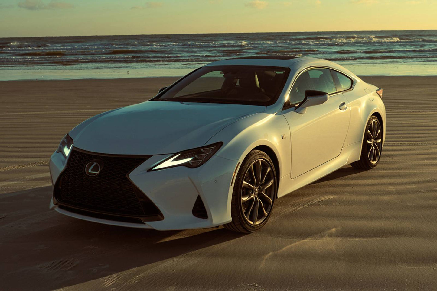 2025 Lexus RC 300 2dr Coupe AWD (3.5L 6cyl 6A)