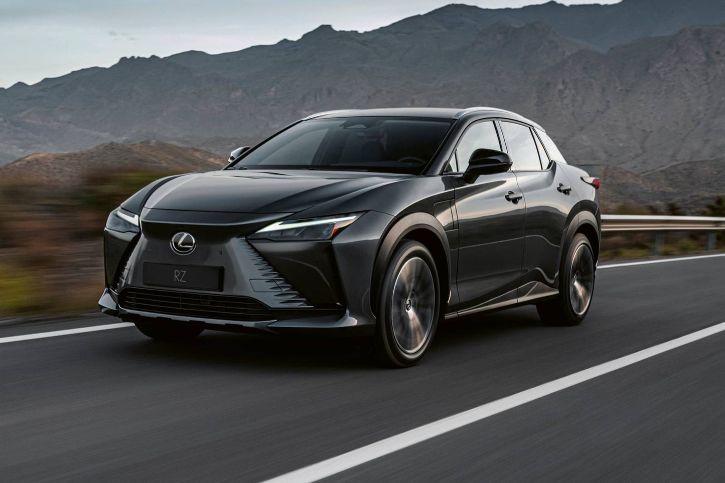 2025 Lexus RZ 450e Luxury 4dr SUV AWD (electric DD)