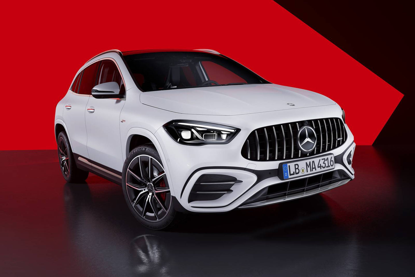 2025 Mercedes-Benz GLA-Class GLA 250 4dr SUV (2.0L 4cyl Turbo gas/electric mild hybrid 8AM)