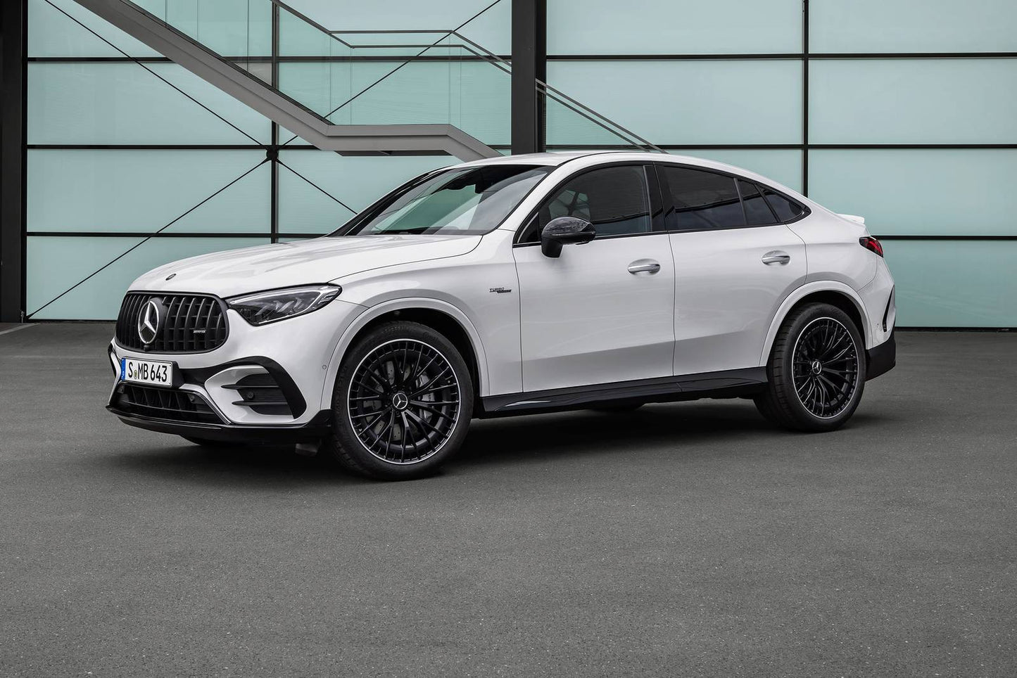2025 Mercedes-Benz GLC-Class Coupe AMG GLC 43 4dr SUV AWD (2.0L 4cyl Turbo gas/electric mild hybrid 9A)