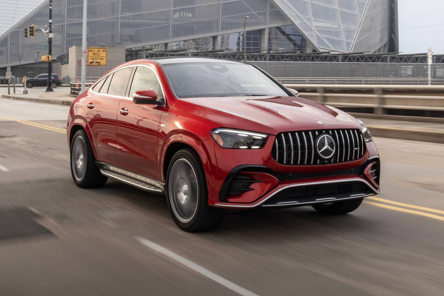 2025 Mercedes-Benz GLE-Class Coupe AMG GLE 63 S 4dr SUV AWD (4.0L 8cyl Turbo gas/electric mild hybrid 9A)