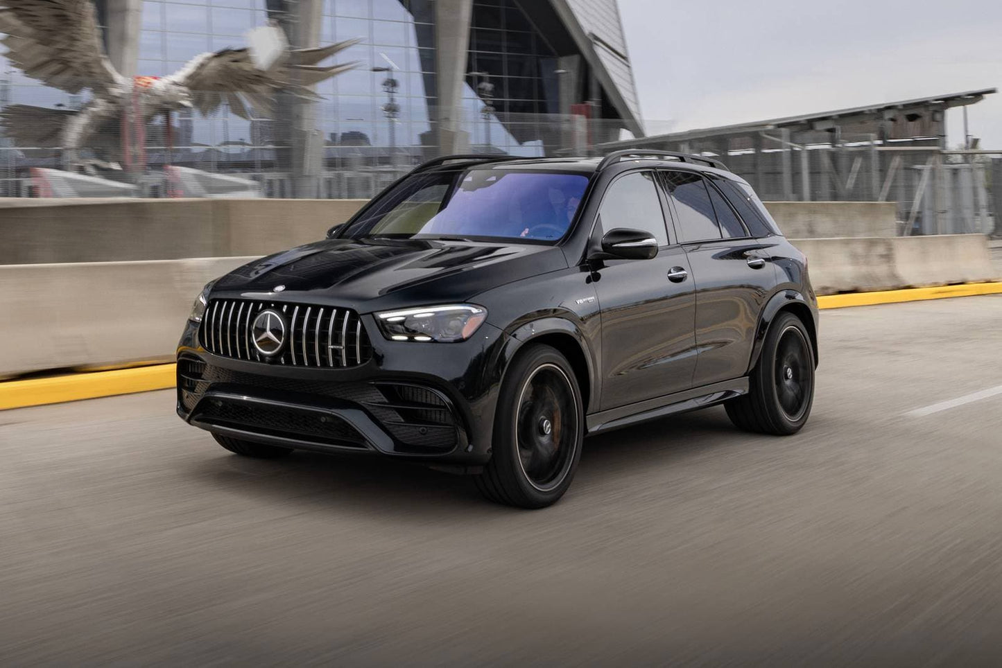 2025 Mercedes-Benz GLE-Class GLE 350 4dr SUV (2.0L 4cyl Turbo gas/electric mild hybrid 9A)