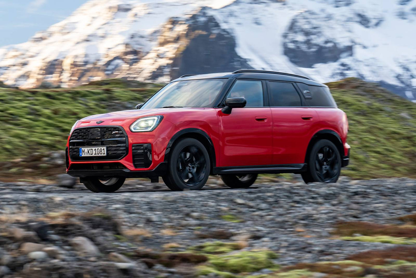 2025 MINI Countryman SE ALL4 Iconic 4dr SUV AWD (electric DD)