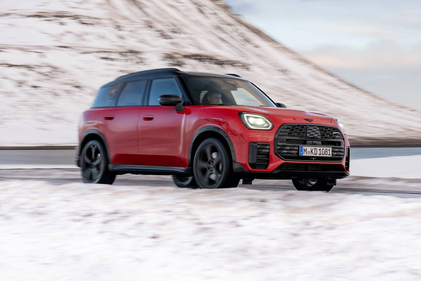 2025 MINI Countryman SE ALL4 Signature Plus 4dr SUV AWD (electric DD)