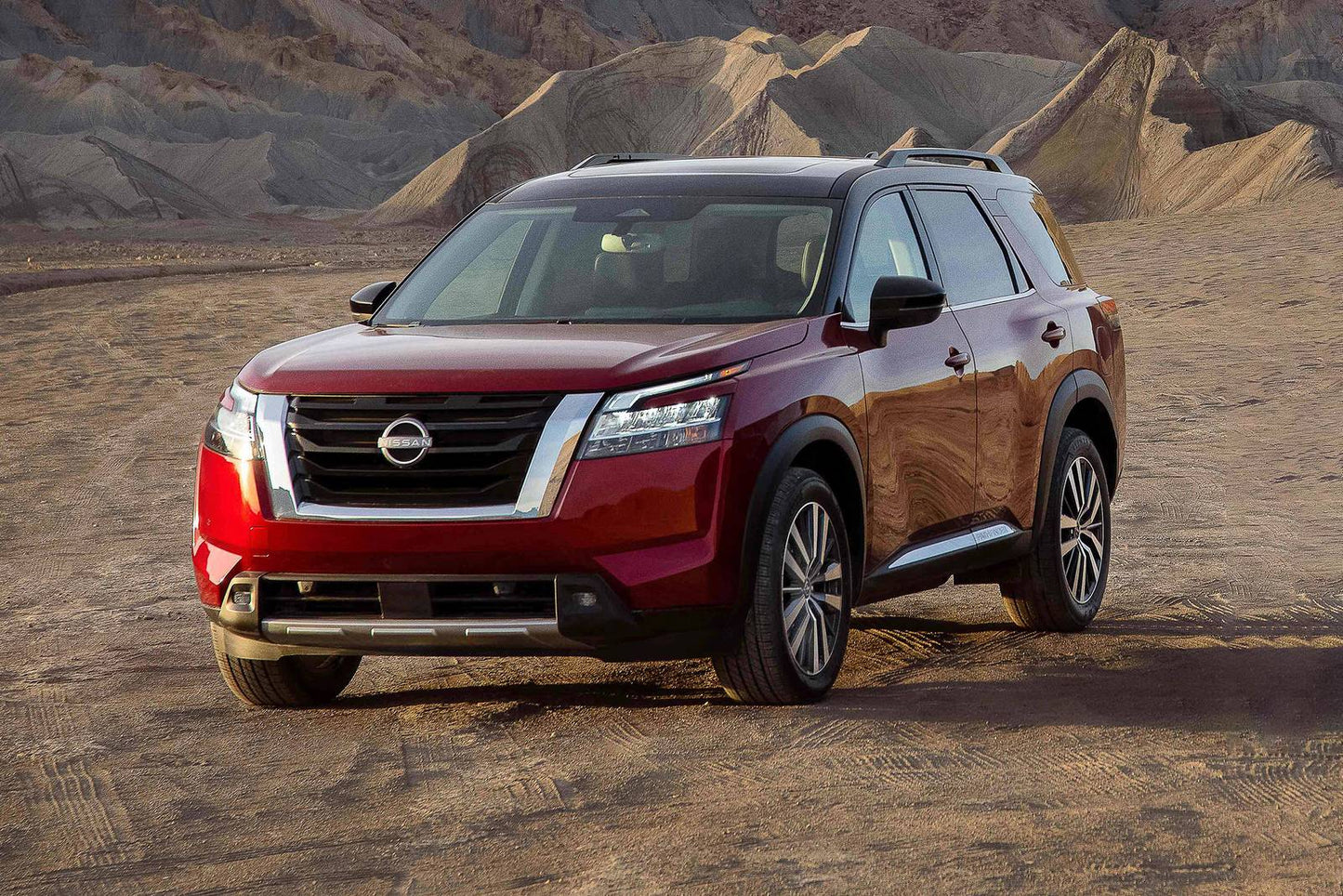2025 Nissan Pathfinder Platinum 4dr SUV 4WD (3.5L 6cyl 9A)