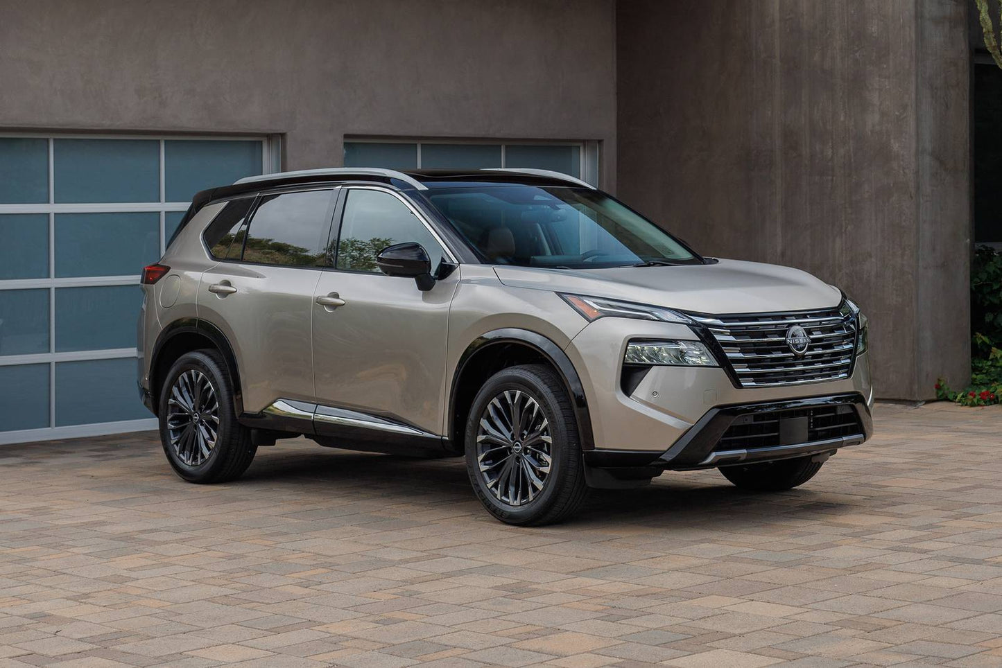 2025 Nissan Rogue S 4dr SUV (1.5L 3cyl Turbo CVT)