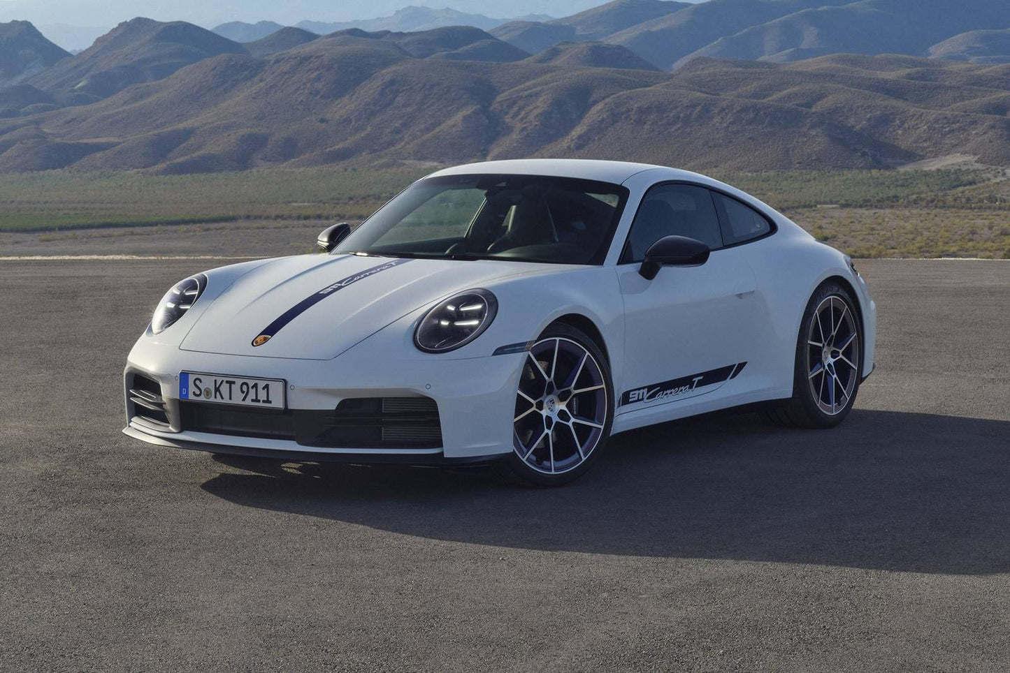2025 Porsche 911 GT3 with Touring Package 2dr Coupe (4.0L 6cyl 6M)