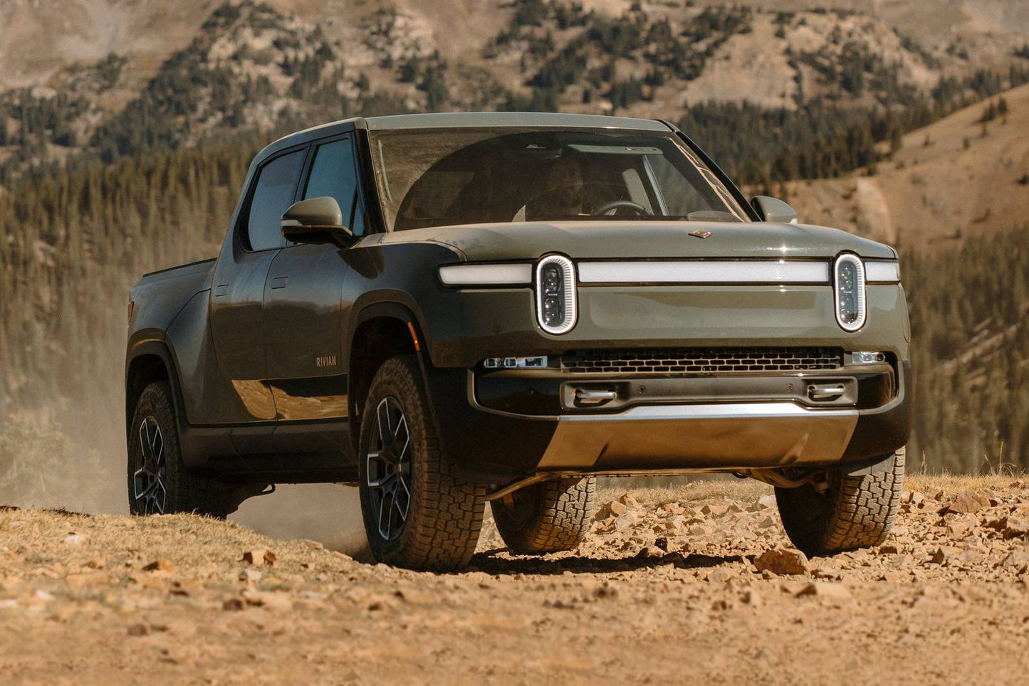 2025 Rivian R1T California Dune 4dr Crew Cab AWD SB w/Max Battery (electric DD)